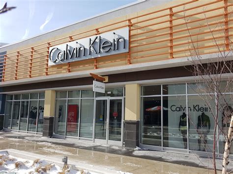 calvin klein outerwear outlet.